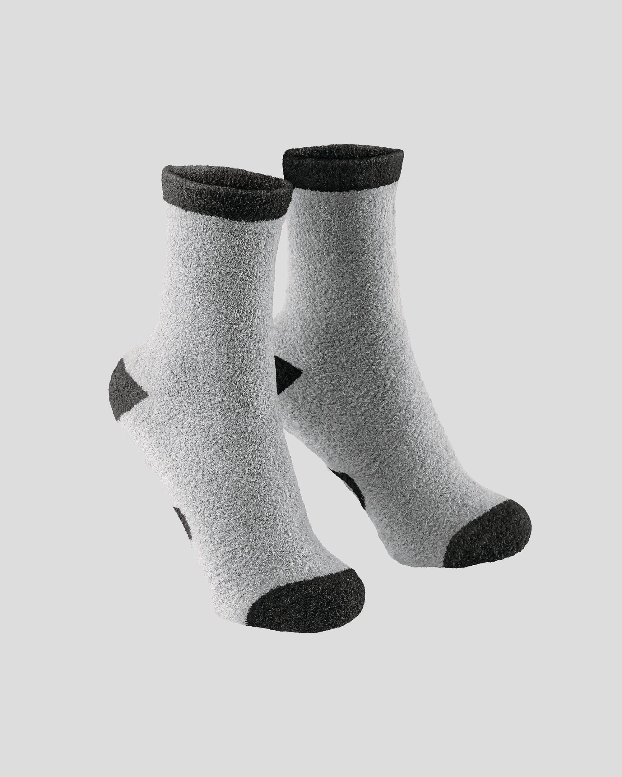 Go Travel Everyday Fluffy Sockzzz - Black