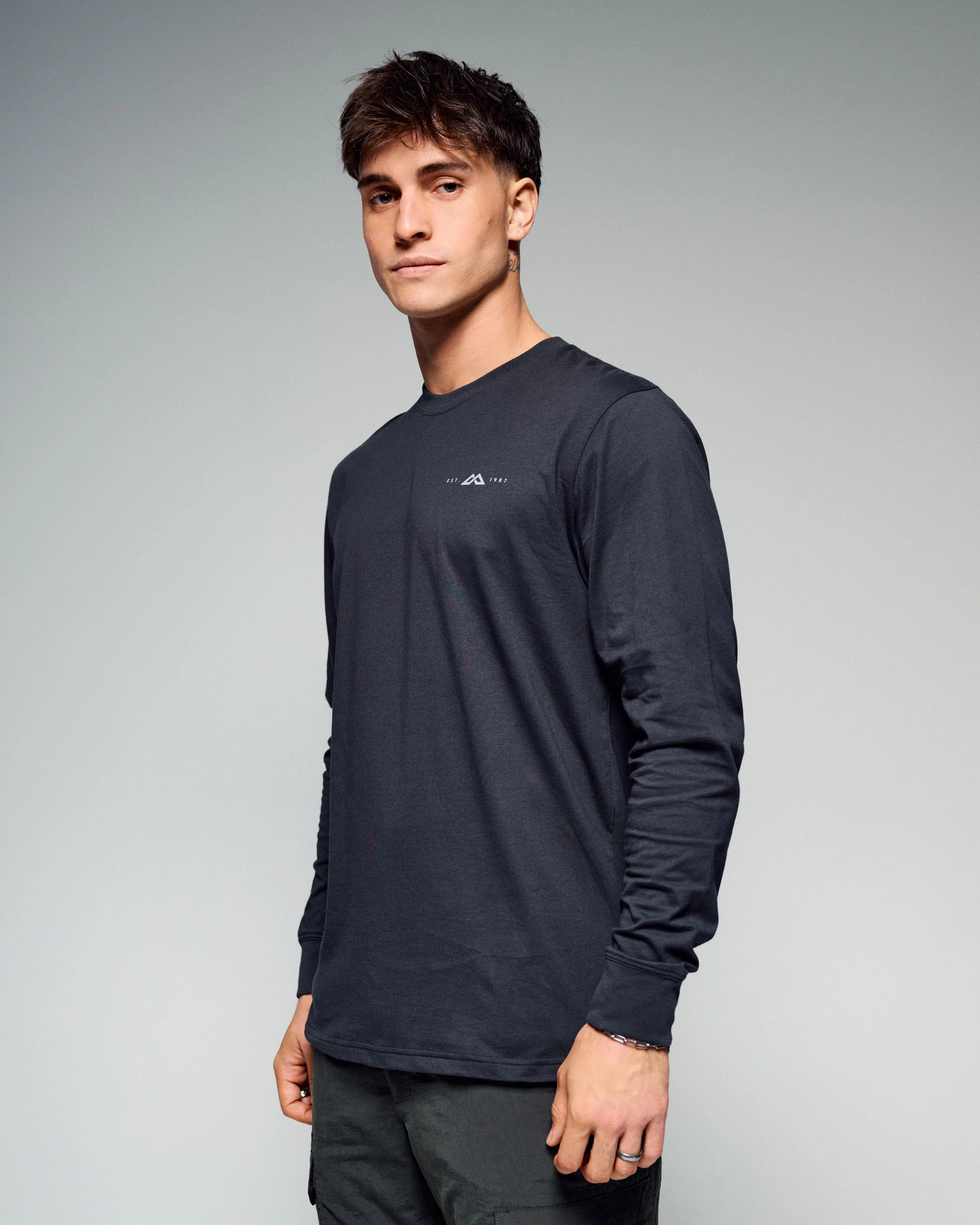 Men's 1987 Organic Cotton Long Sleeve Tee - Washed Black - Image 2
