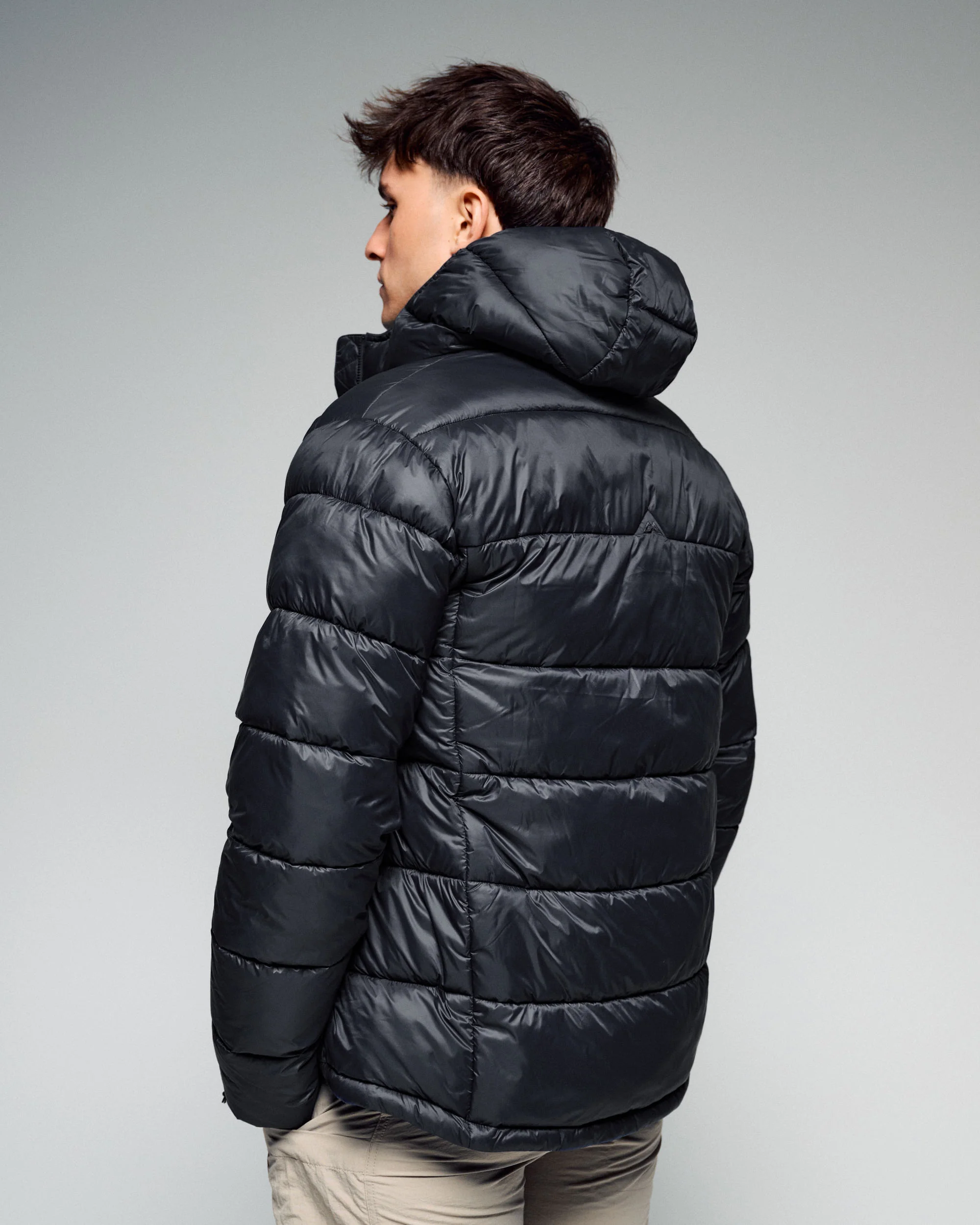 Men's Core Insulated Hooded Jacket - Black Stingray - Image 4
