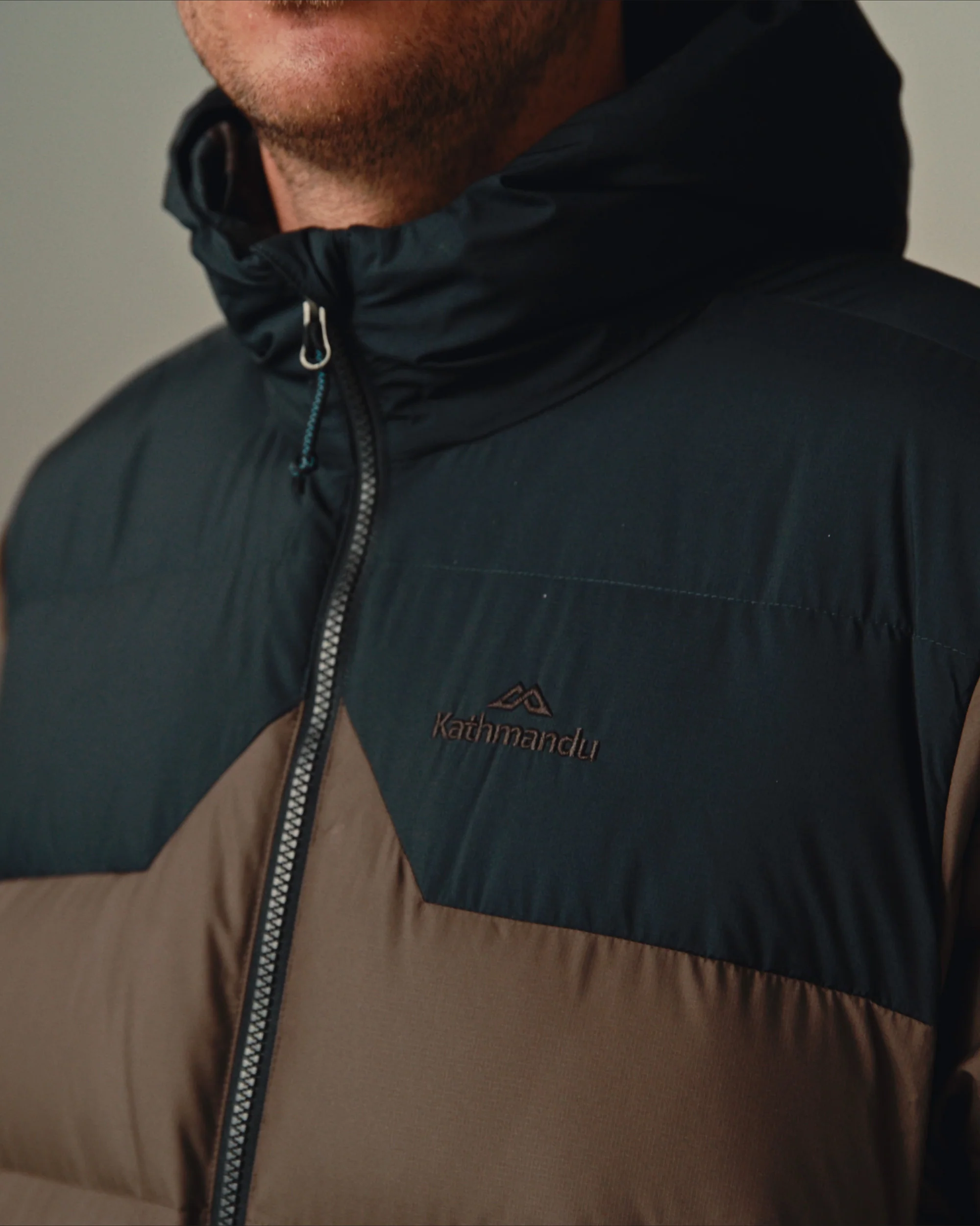 Men's Epiq Steele Hooded Down Jacket - Trail - Image 10