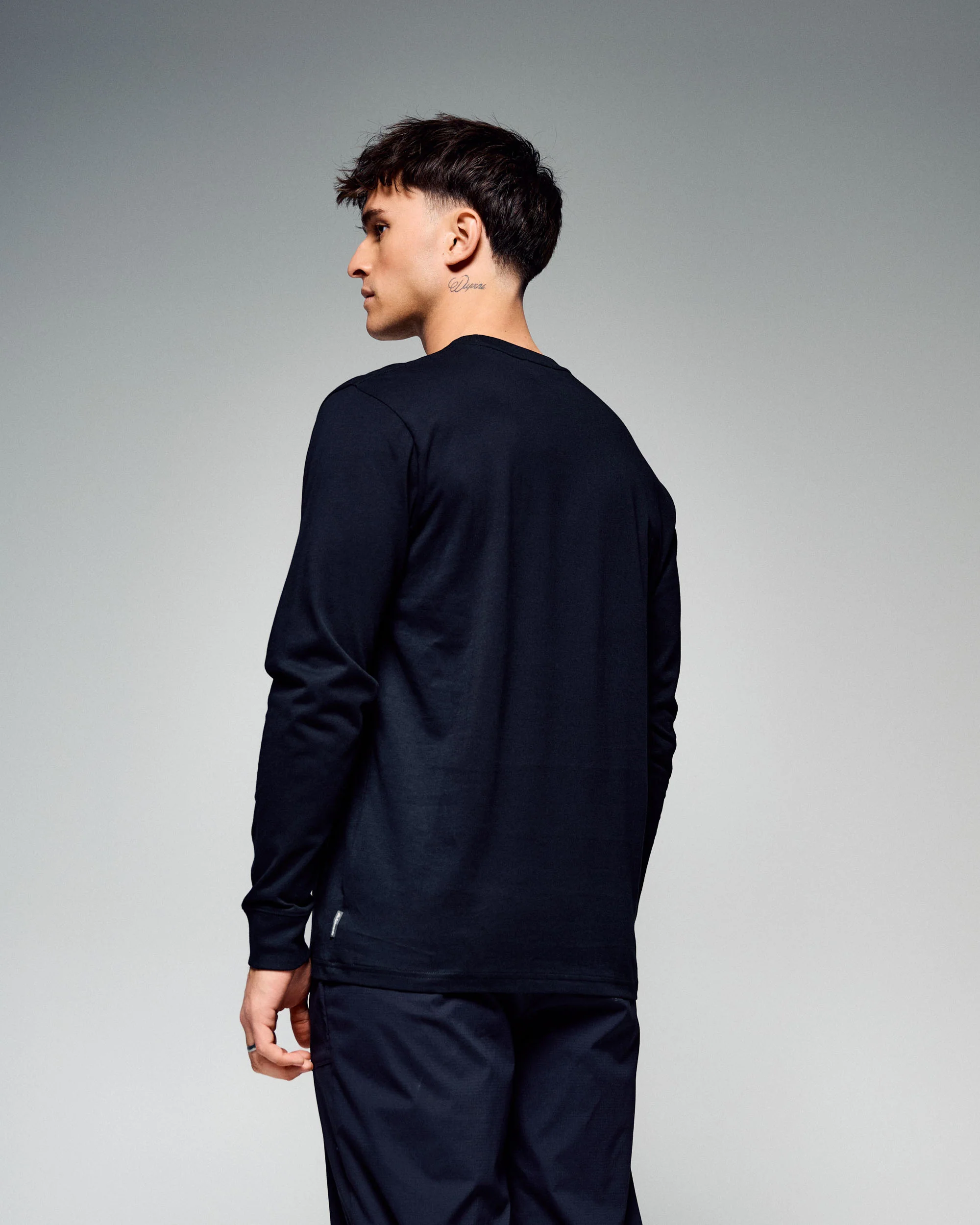 Men's Lizard Organic Cotton Long Sleeve Tee - Black Stingray - Image 3
