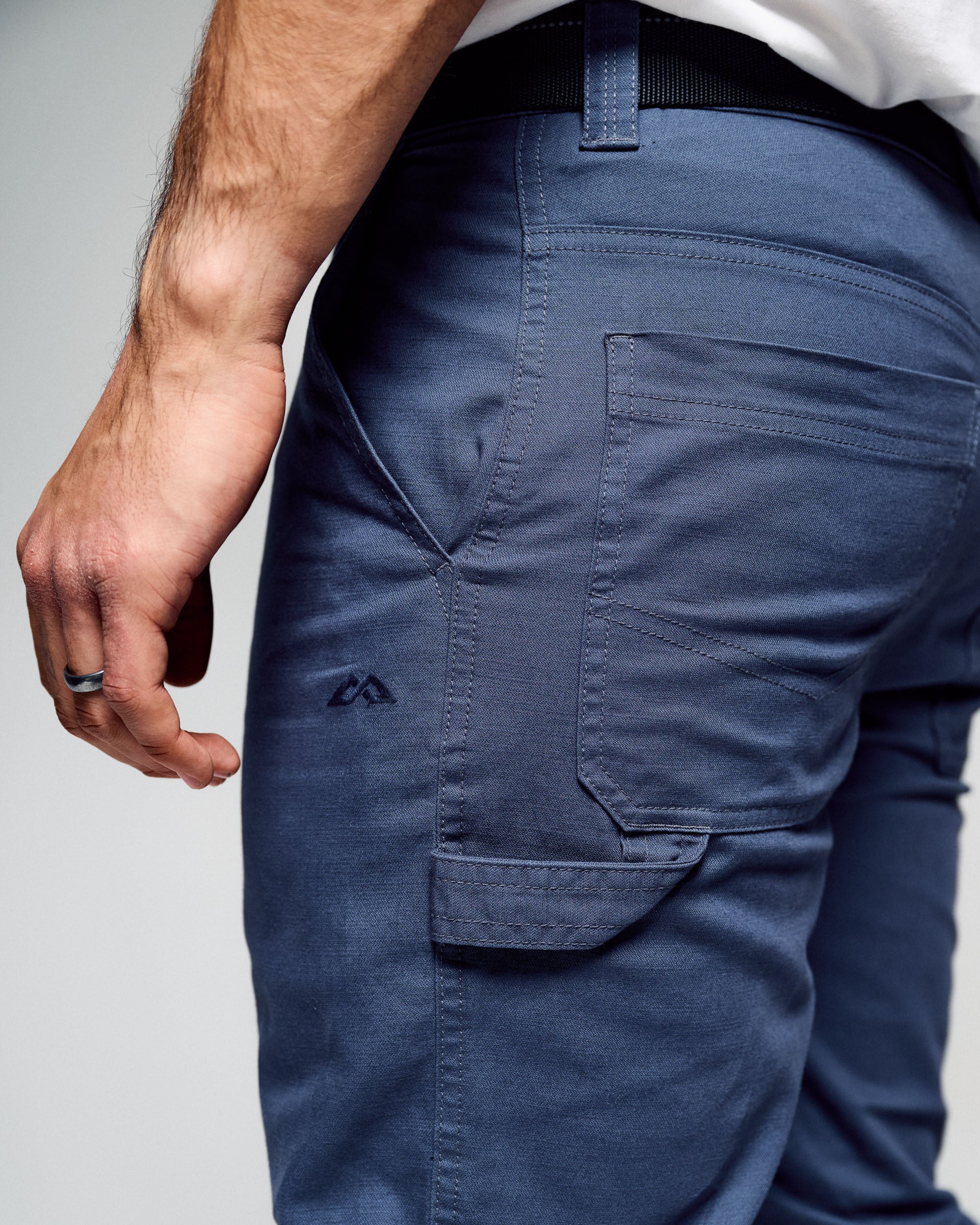 Men's Weekend Cotton Pants - Mid Navy - Image 3
