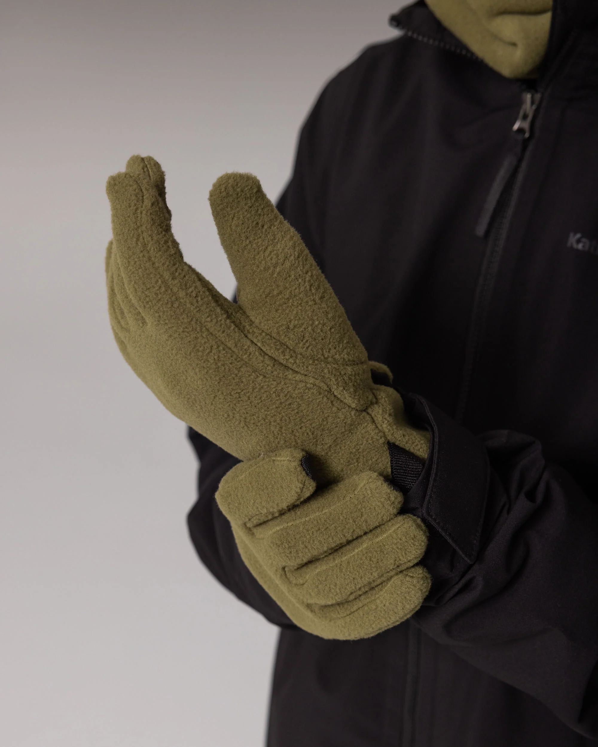 Kids' Ridge 100 Primaloft Fleece Gloves - Dark Fern - Image 2