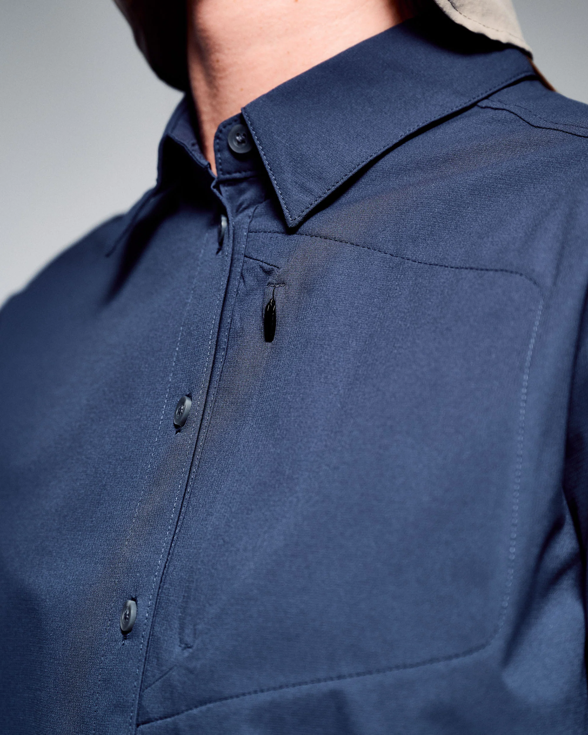 Women's Sun Breaker Long Sleeve Shirt - Mid Navy - Image 6