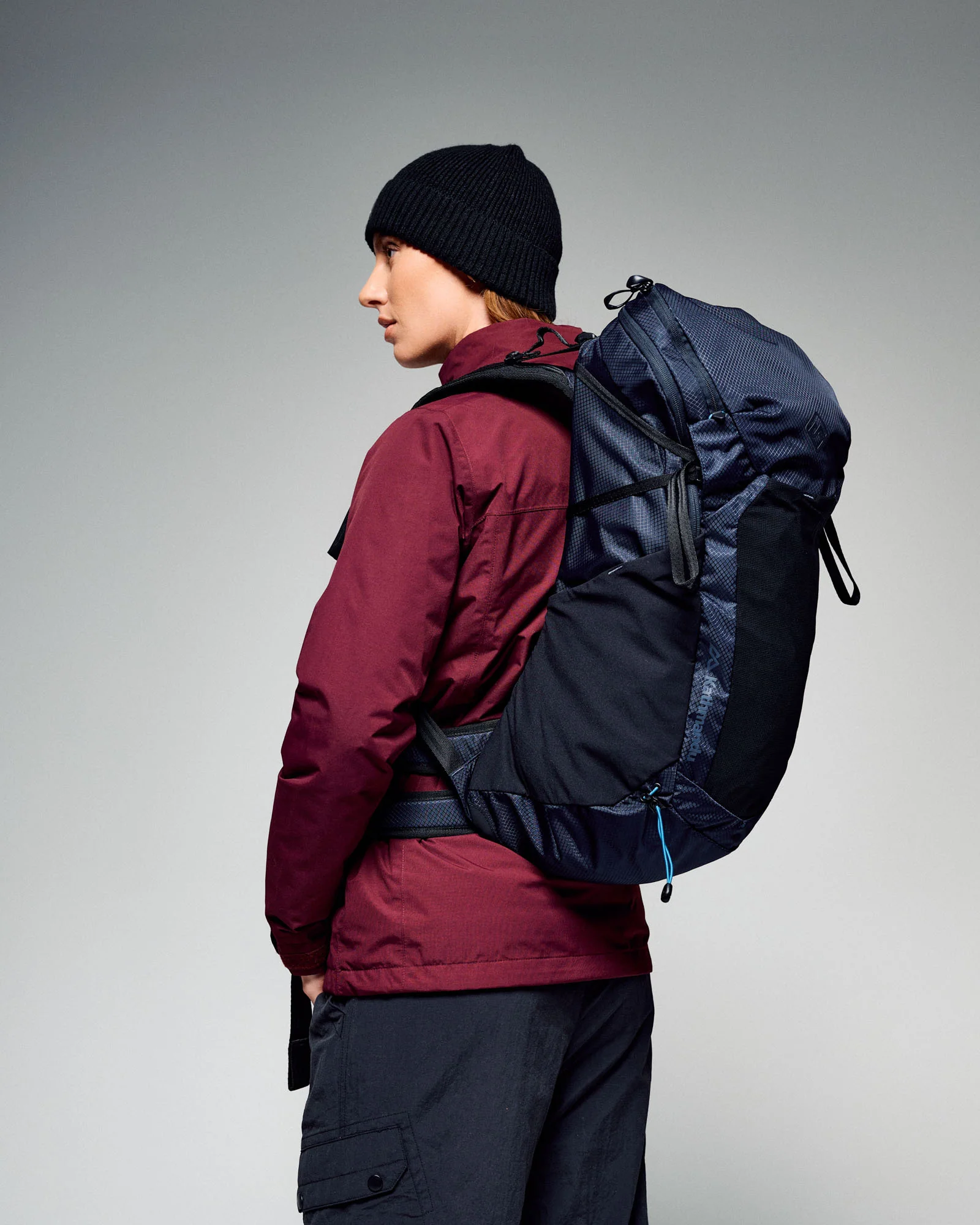 Valorous Pack - 28L - Pure Navy