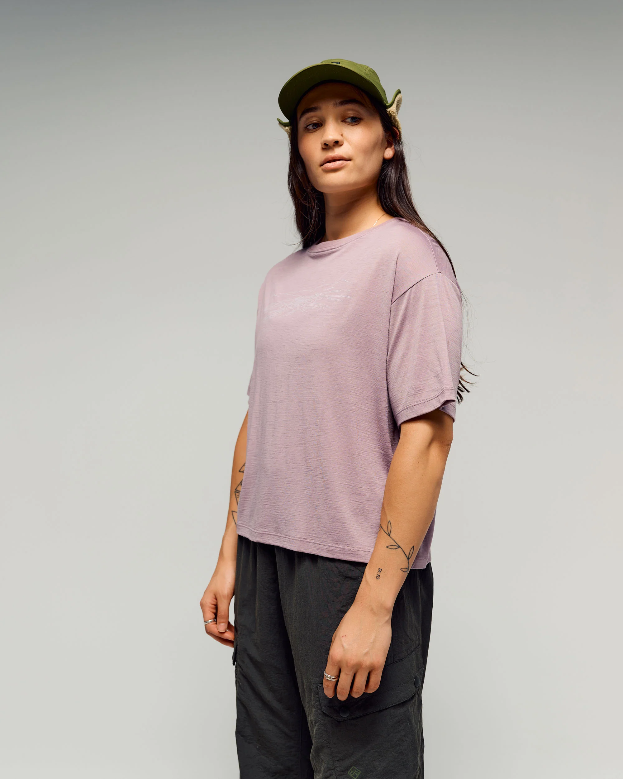 Women's 100% Merino Graphic T-Shirt - Thistle