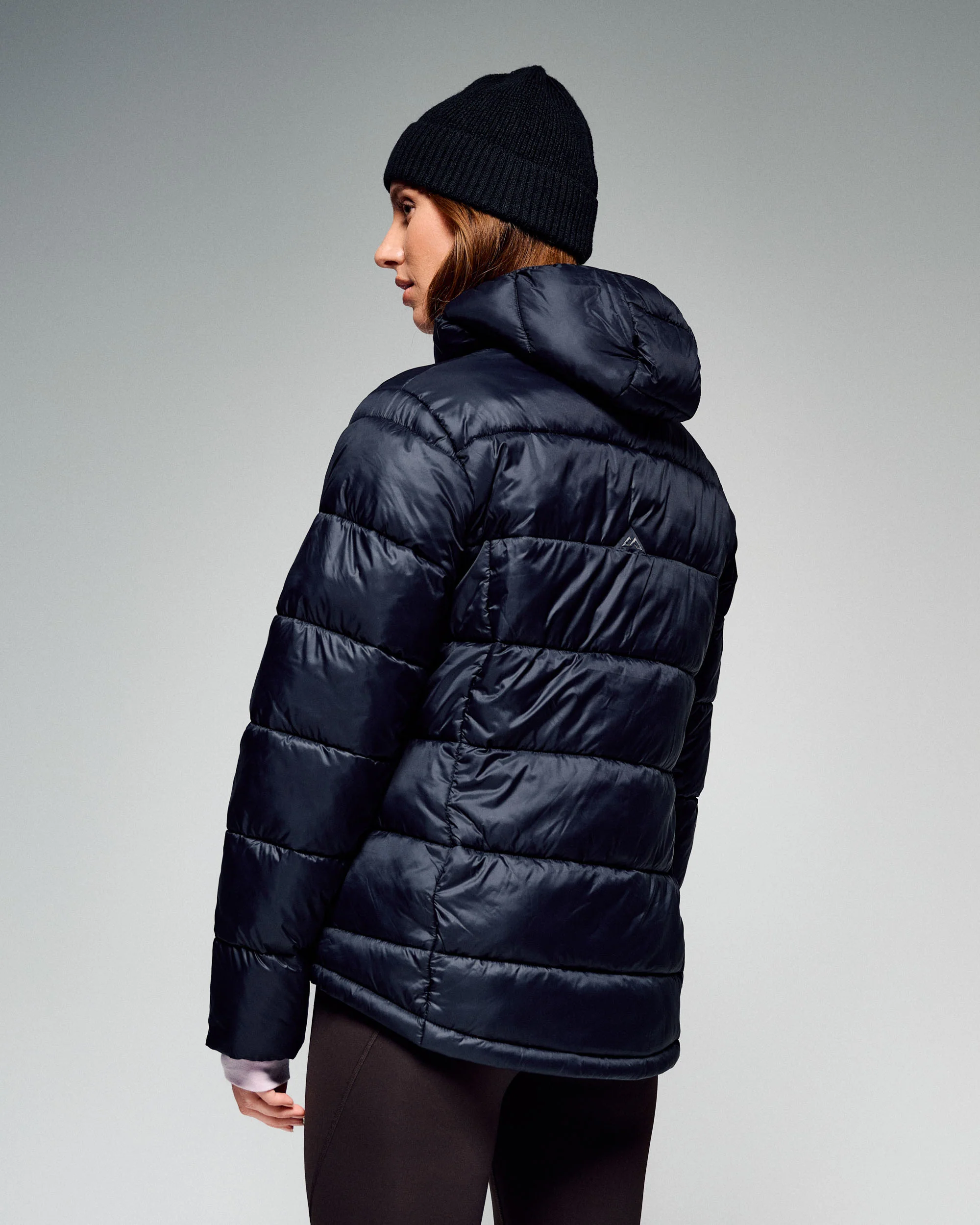 Women's Core Insulated Hooded Jacket - Black Stingray - Image 3